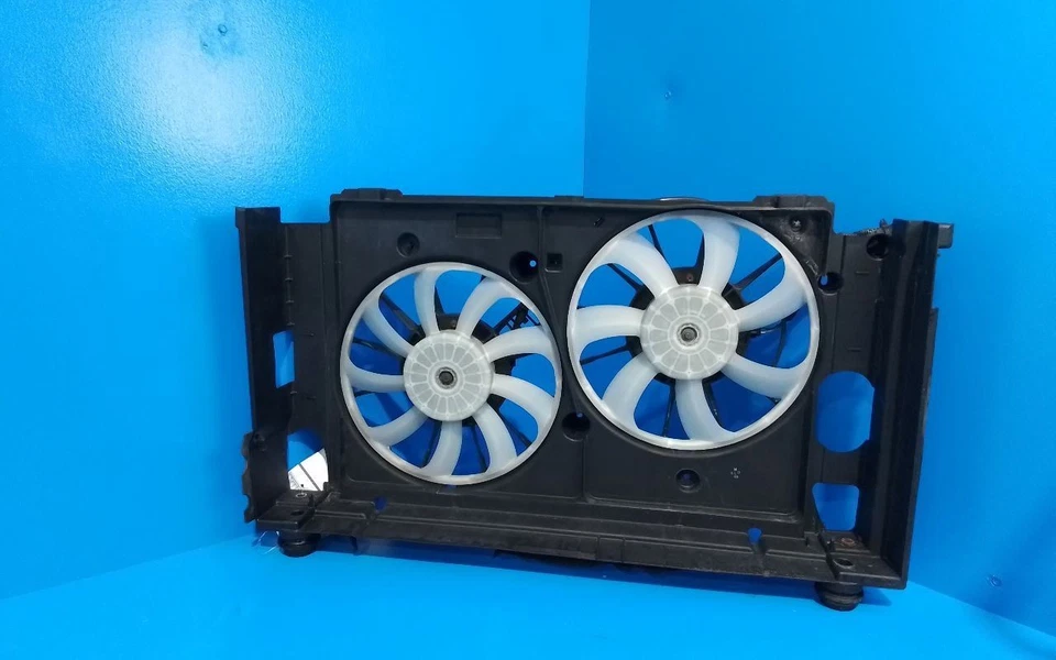 Conjunto de ventilador de radiador Toyota Prius 2010 Prius VIN Du se adapta a 10-15 PRIUS  Foto 1 de 4