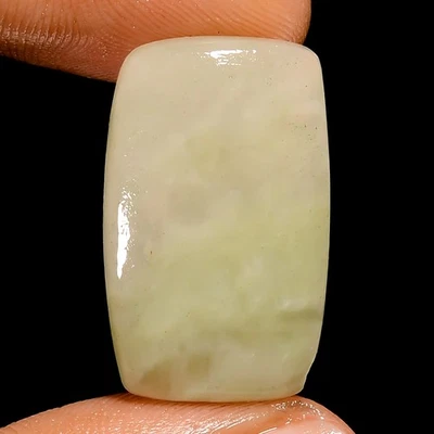 17.5 Ct Natural Aventurine Radiant Cabochon Loose Gemstone For Jewelry 25X15X5mm - Image 1 of 3