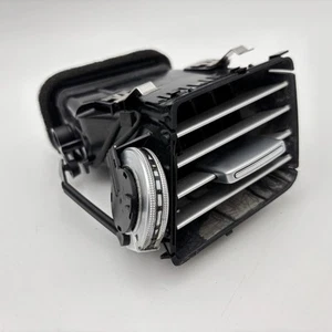 14-17 Mercedes W207 E350 E400 Coupe Convertible Dash Vent Right OEM A2078300200 - Picture 1 of 10