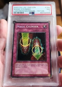 Yugioh CILINDRO MÁGICO 1ª Edición LON-104 PSA 7 Casi Como Nuevo ¡Extremadamente Raro! - Imagen 1 de 9