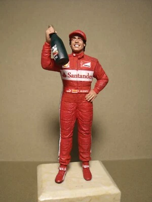 1/18 FIGURE  FERNANDO ALONSO  VROOM PAINTED  FOR  ELITE HOT WHEELS  MINICHAMPS - Image 1 of 4