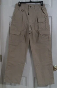 NWOT MEN'S PROPPER LIGHTWEIGHT TACTICAL CARGO PANTS KHAKI 30” x 30” - Picture 1 of 8