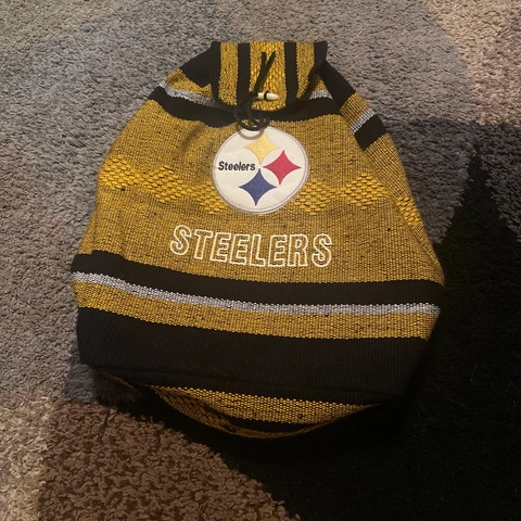 Pittsburgh Steelers - Black & Yellow Woven Tote Bag / Backpack - 15" x 15" Cover