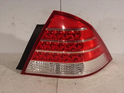 05-07 LUZ TRASERA DERECHA PASAJERO MONTEGO (NO FUNCIONA SOLO PARA PIEZAS) #18574 Foto 1 de 4