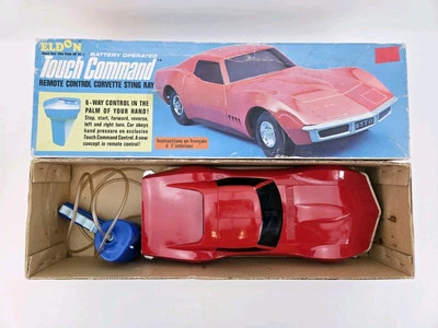 Eldon Corvette Stingray 1968 control remoto comando táctil modelo coche con caja Foto 1 de 4