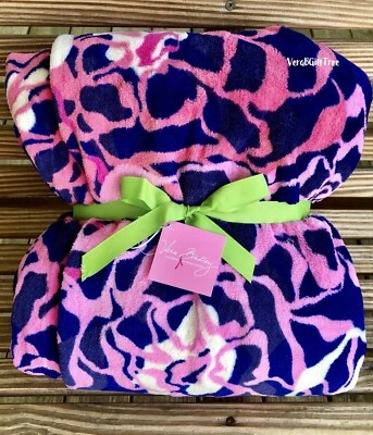Vera Bradley Throw Blanket KATALINA PINK Breast Cancer Awareness NWT SEALED RARE - Image 1 of 4