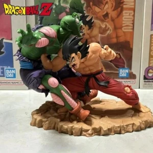 Statua giocattolo Dragon Ball Collection Son Goku VS Piccolo Battle Figure nuova IN SCATOLA - Foto 1 di 6