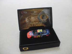 NASCAR 1/64 JEFF GORDON 2003 DUPONT ELITE 1/2,124 # 959 - Picture 1 of 8