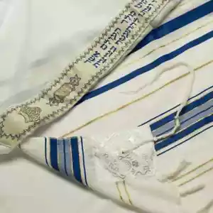 TALITNIA ACRÍLICO JUDÍO TALIT CHAL DE ORACIÓN DE ISRAEL TALLA 70 - Imagen 1 de 5