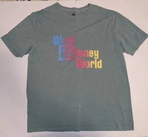 Walt Disney World T-shirt Disney Green Size Medium - Picture 1 of 6