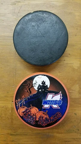 Kalamazoo Wings Hockey Pucks - Happy Halloween 2007 & Black Game Puck - #3A4 Cover