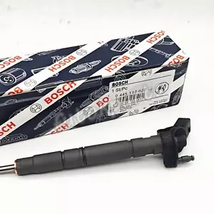 Fuel Injector 0445117022 059130277CD For VW Porsche Audi A4 A5 A6 A7 A8 Q7 3.0L - Picture 1 of 11