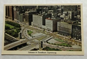 Entrance To Eisenhower Expressway, Chicago Postcard (T1) - Picture 1 of 2