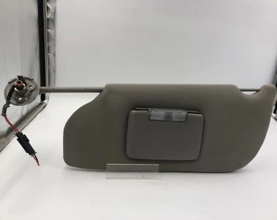 Солнцезащитный козырек для драйвера Buick Terraza 2005–2009 годов выпуска серый с подсветкой от оригинального производителя C03B40049 - Изображение 1 из 4