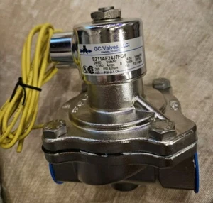 GC Valves S211AF24J7FG9 Edelstahl Schließer Magnetventil, 1 Zoll - Bild 1 von 1