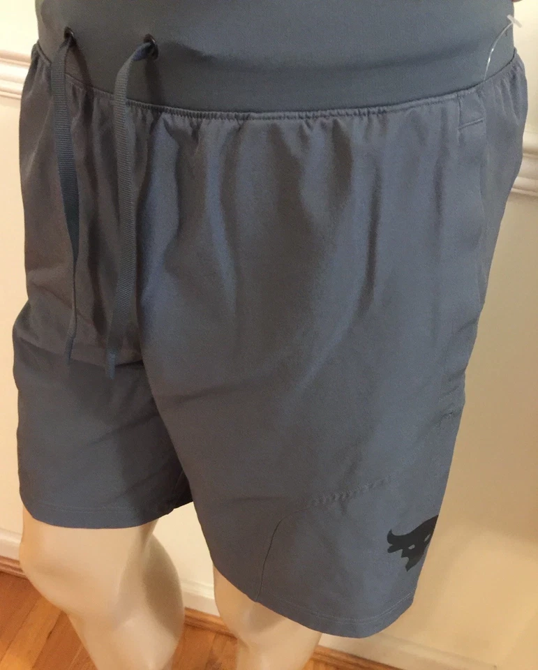 Hombres Under Armour UA Corto Pequeño 3 Bolsillos 1359119 Gris Imparable Project Rock Foto 1 de 4