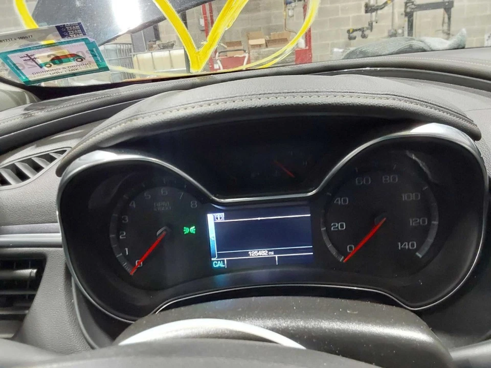 Velocímetro Cluster ID 84332427 compatible con 17-20 IMPALA 3051978 Foto 1 de 4