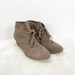 Crown Vintage 10 M Womens Beige Suede Spark Hidden Wedge Ankle Booties - Picture 1 of 8