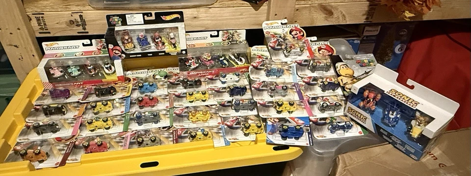 Mario Kart Hot Wheels Lote 45 Karts Nuevo Precintado.  Huesos secos Lakota Rosalina ++ Foto 1 de 4