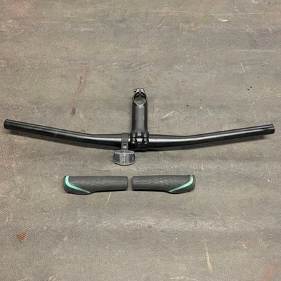 Хорошее состояние товара Bianchi Bianchi C SPORT1 подлинная ручка и стержень черный - Изображение 1 из 4