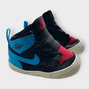 Nike Jordan 1 Crib Bootie NC to Chicago Toddler Shoe size 2C AT3745-046 Preowned - Picture 1 of 8