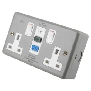 Selectric LG9098MB-RCD Metalclad Surface 2 Gang Switch Socket 13 Amp (Passive) - Picture 1 of 1