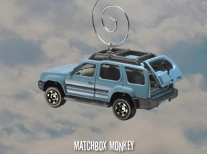 Custom 2000 Nissan Xterra SUV Truck 1/64 Christmas Ornament Emblem Adorno Wagon - Picture 1 of 12