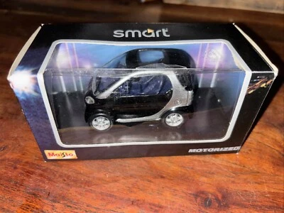 Raro Maisto Smart Coupé 1/33 Motorizado En Caja 21103 2005 Foto 1 de 4