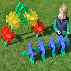 Giant Fish Connecting Toys 30pcs Garden Outdoor Indoor Building Family Games - Picture 1 of 5