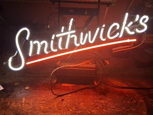 Letrero de cerveza de bar de neón, SMITHWICKS - Imagen 1 de 3