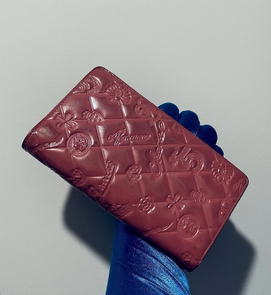 Carteira bifold Chanel Lucky Charms couro envernizado - Imagem 1 de 4