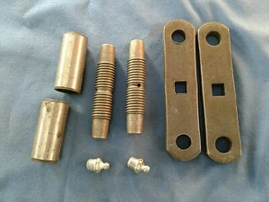 TRW Tryon Leaf Spring Shackle Kit R763 GMC Truck FC S M Models appl 1947-54 USA - Picture 1 of 3