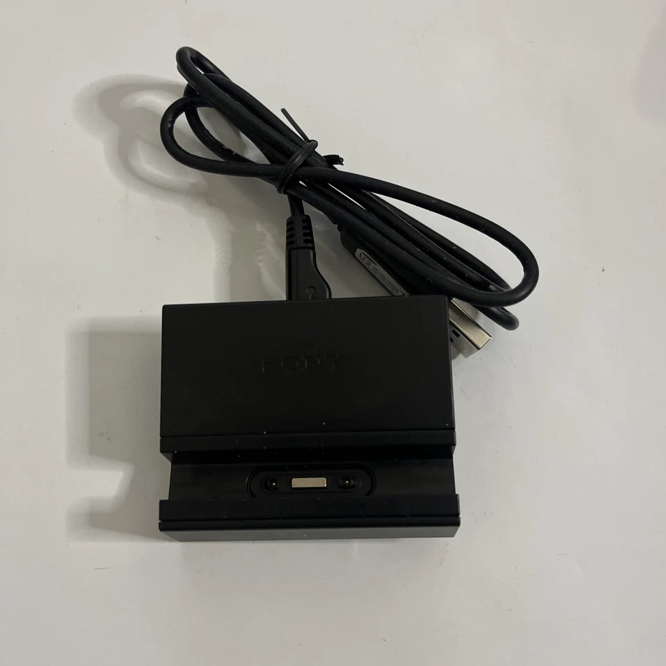 Genuine Sony DK-45 Charger for SONY Xperia Z3 Smartphone - Image 1 of 4
