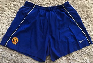 D102 Authentic Manchester United Blue Soccer Shorts Youth Size 18-20 Nike VGC - Picture 1 of 10