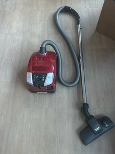 Miele Compact C2 Electro + Powerline SDCE0 Canister Vacuum Red TESTED! - Picture 1 of 10