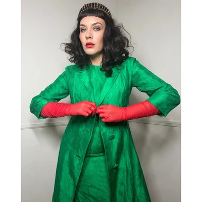 Medium 1960s Vintage Green Sheath Dress and Coat Ensemble by Carol Craig  - Image 1 of 4