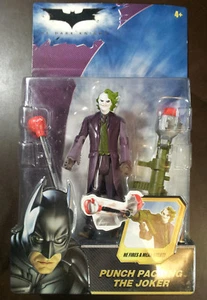 MATTEL DC COMICS BATMAN THE DARK KNIGHT PUNCH PACKING THE JOKER - Picture 1 of 2
