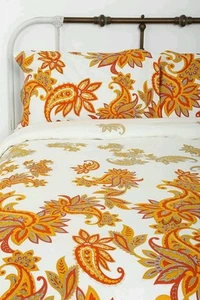 Urban Outfitters Duvet Cover Paisley Blossom Twin XL - Picture 1 of 5