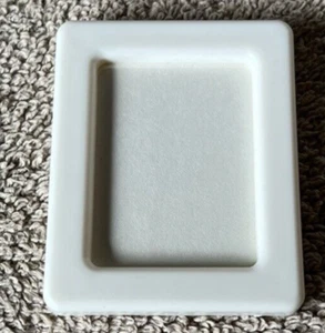 New TUPPERWARE 2 Inch Tall MAGNETIC Picture FRAME White New - Picture 1 of 2