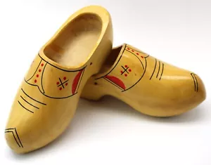Vtg Yellow Dutch Hand Carved Wooden Shoes Clogs Decor Hand Painted 9" Set of 2 - Picture 1 of 8