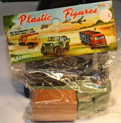 Camión militar Dodge D-500 Hong Kong años 60 como nuevo en embalaje Foto 1 de 4