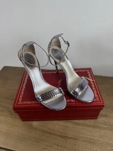 Sandalias Rene Caovilla Plateadas Hells Cuero Tacones EU 37 UK 4 Nuevas Para Mujer - Imagen 1 de 10