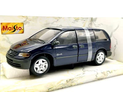 DieCast 1996 Plymouth Voyager 1:26 Maisto Modellauto Blau selten rare US Minivan