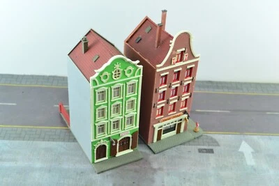 POLA 2X Lot Condo Buildings Built Up N Scale 1:160 (N6734) - Image 1 of 4