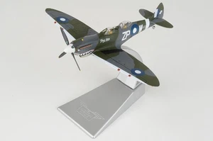 AA29201 Corgi Spitfire T.Mk 9 1/72 Model Grey Nurse Biggin Hill Heritage Hangar - Picture 1 of 2