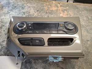 ✅ Ford Focus 2012 calefacción aire acondicionado control de temperatura ventilador descongelador trasero - Imagen 1 de 4