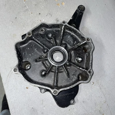 84 83-85 Yamaha Tri Moto 225 YTM225DX 1984 OEM cubierta lateral del estator Foto 1 de 4