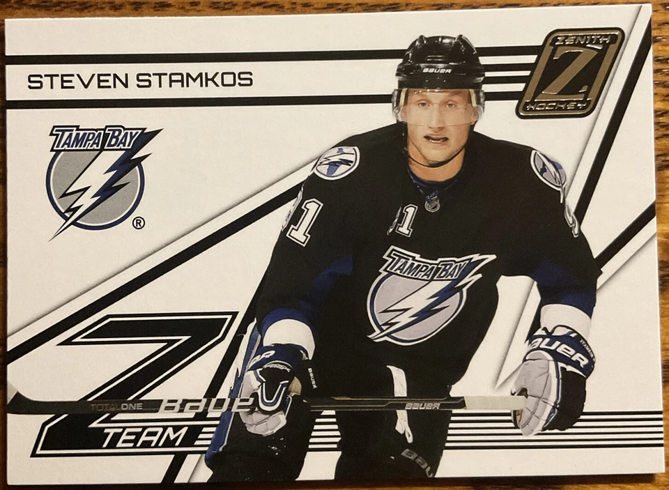 2010-11 Zenith Z-Team Steven Stamkos #1 Tampa Bay Lightning - Image 1 of 2
