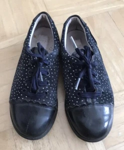 Schuhe Halbschuhe Schnürschuhe Gr. 25 Mädchen 👧 - Bild 1 von 5