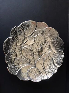 Michael Aram Gingko Nut Plate, 7 1/2” Forest Leaf - Picture 1 of 7